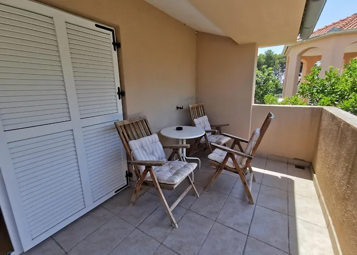 Moli Apartament Bibinje