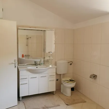 Apartment Holiday Moli Bibinje