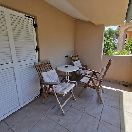 Holiday Moli Apartment Bibinje