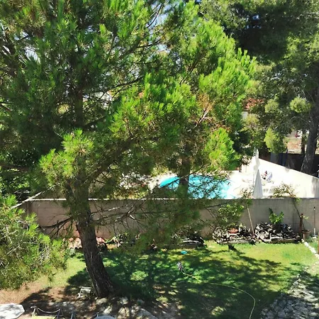 Holiday Moli Apartment *