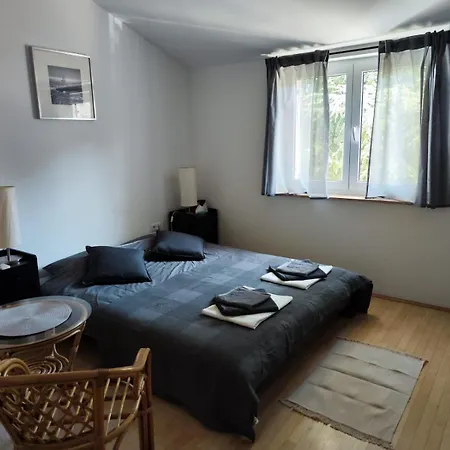 Holiday Moli Apartment *