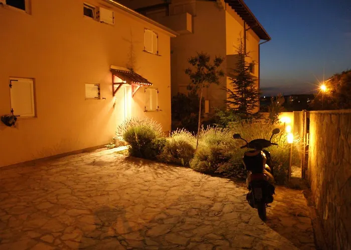 Holiday Moli Apartment Bibinje