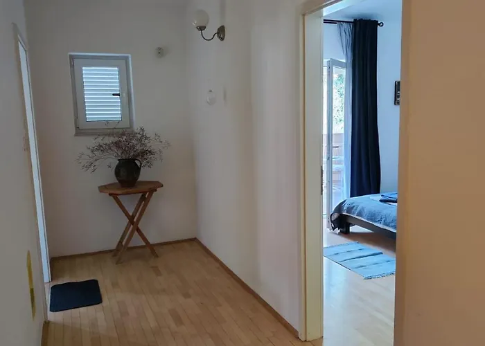 Holiday Moli Apartment