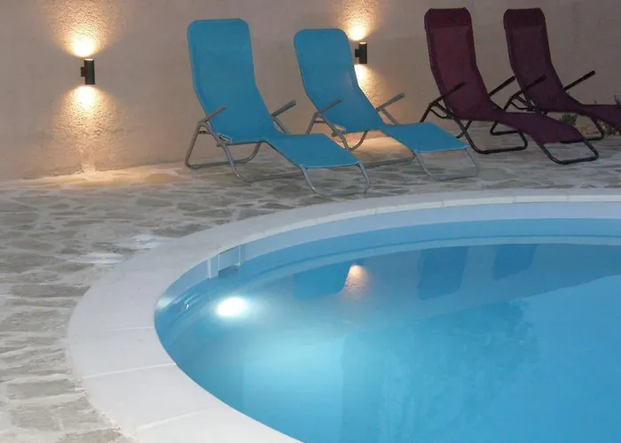 Holiday Moli Apartment *